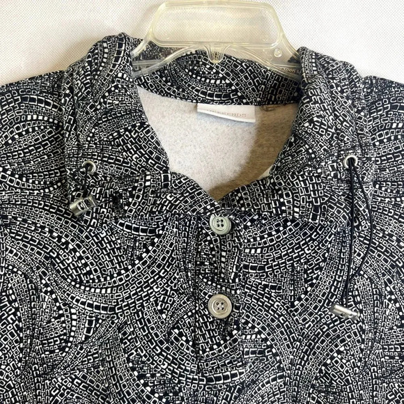 Chicos Weekends Abstract 1/2 Sleeve Pullover Size L/XL - Picture 3 of 8